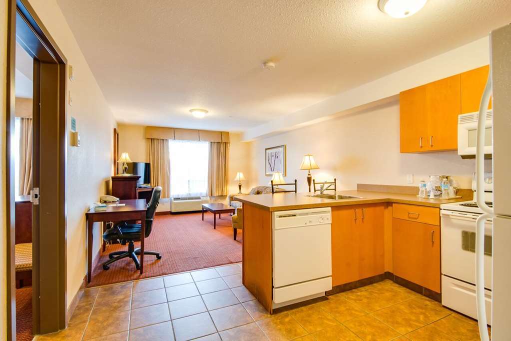 Peavine Inn & Suites High Prairie Szoba fotó