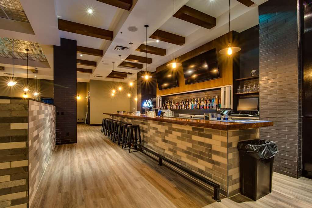 Peavine Inn & Suites High Prairie Étterem fotó