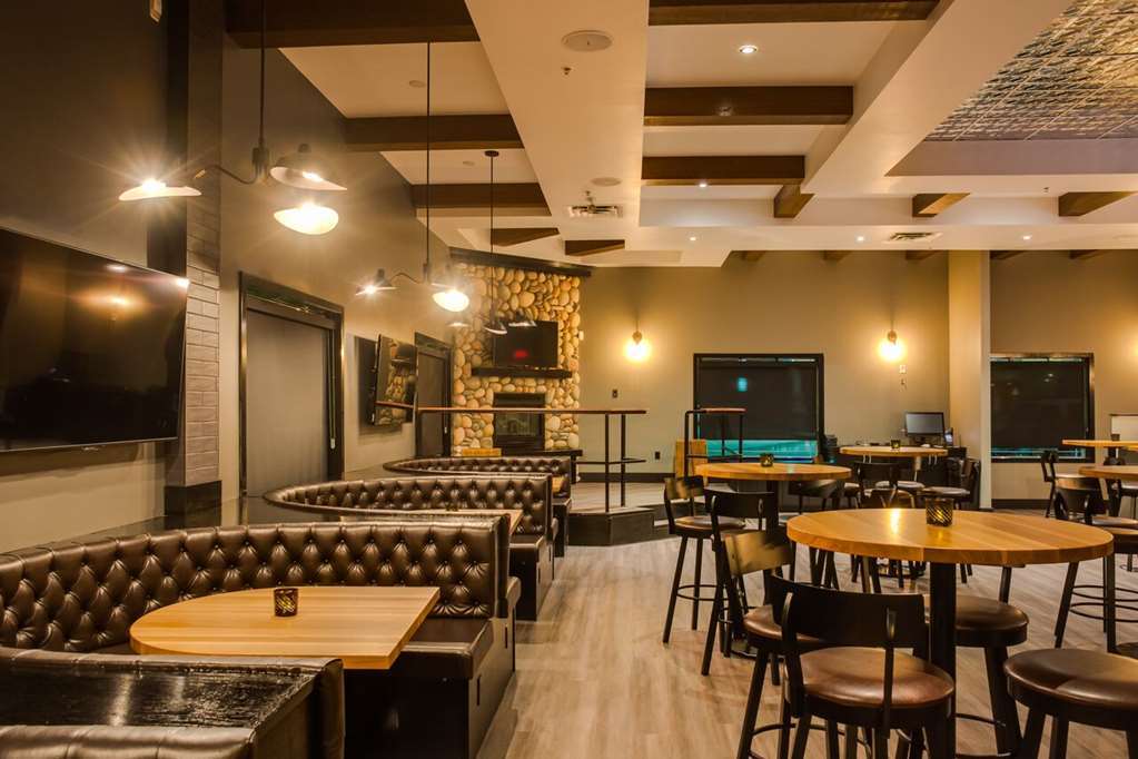 Peavine Inn & Suites High Prairie Étterem fotó