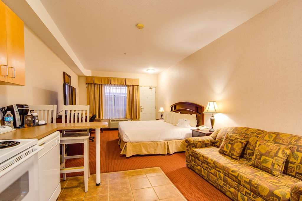 Peavine Inn & Suites High Prairie Szoba fotó