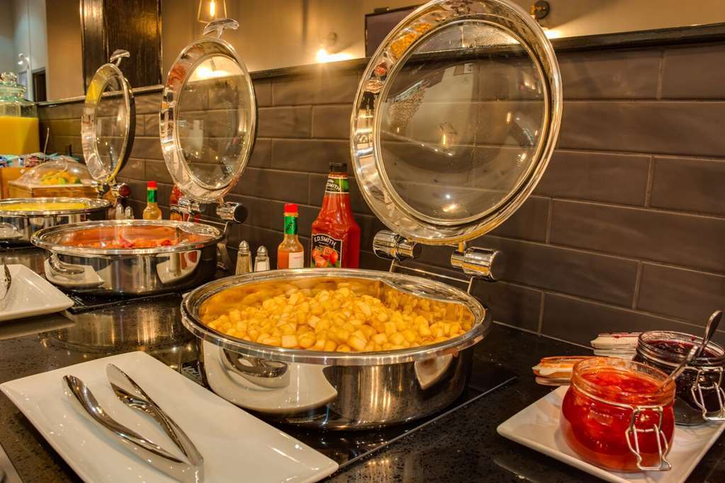 Peavine Inn & Suites High Prairie Étterem fotó